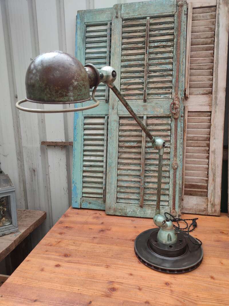 Industriële staanlamp