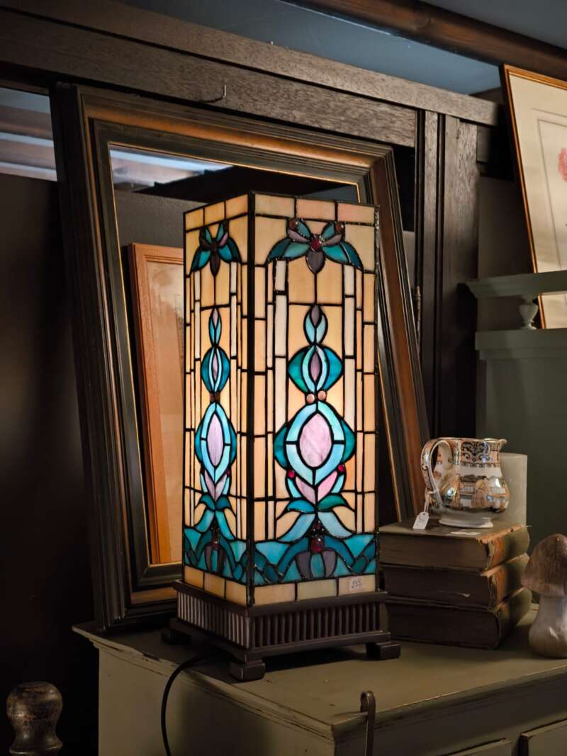 Tiffany Inspired Lamp - Afbeelding 2